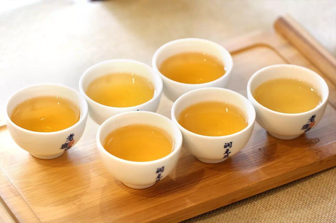 爱不释手配图6