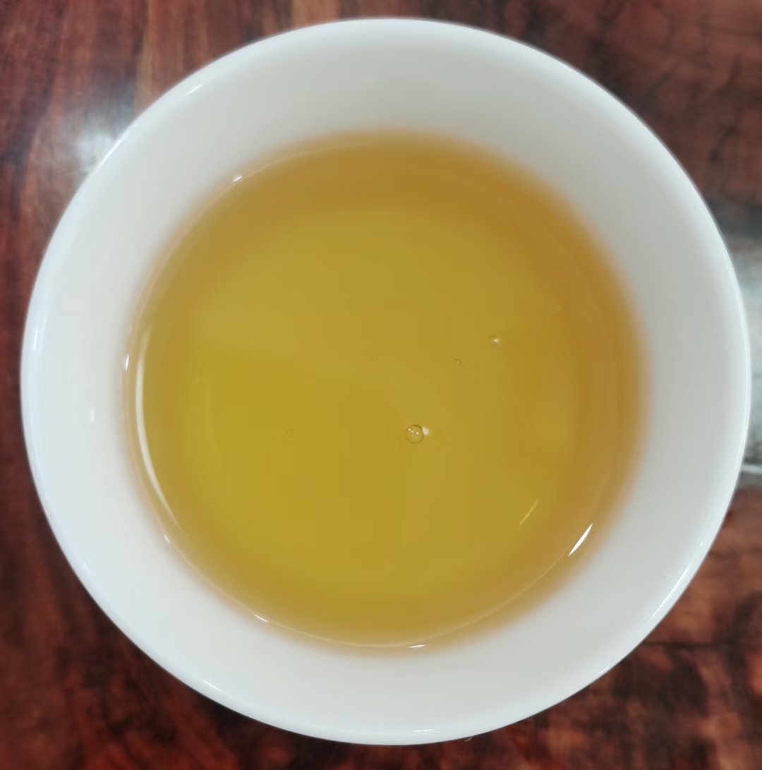 2021年2101批力开天地
大益茶牛饼生茶配图5