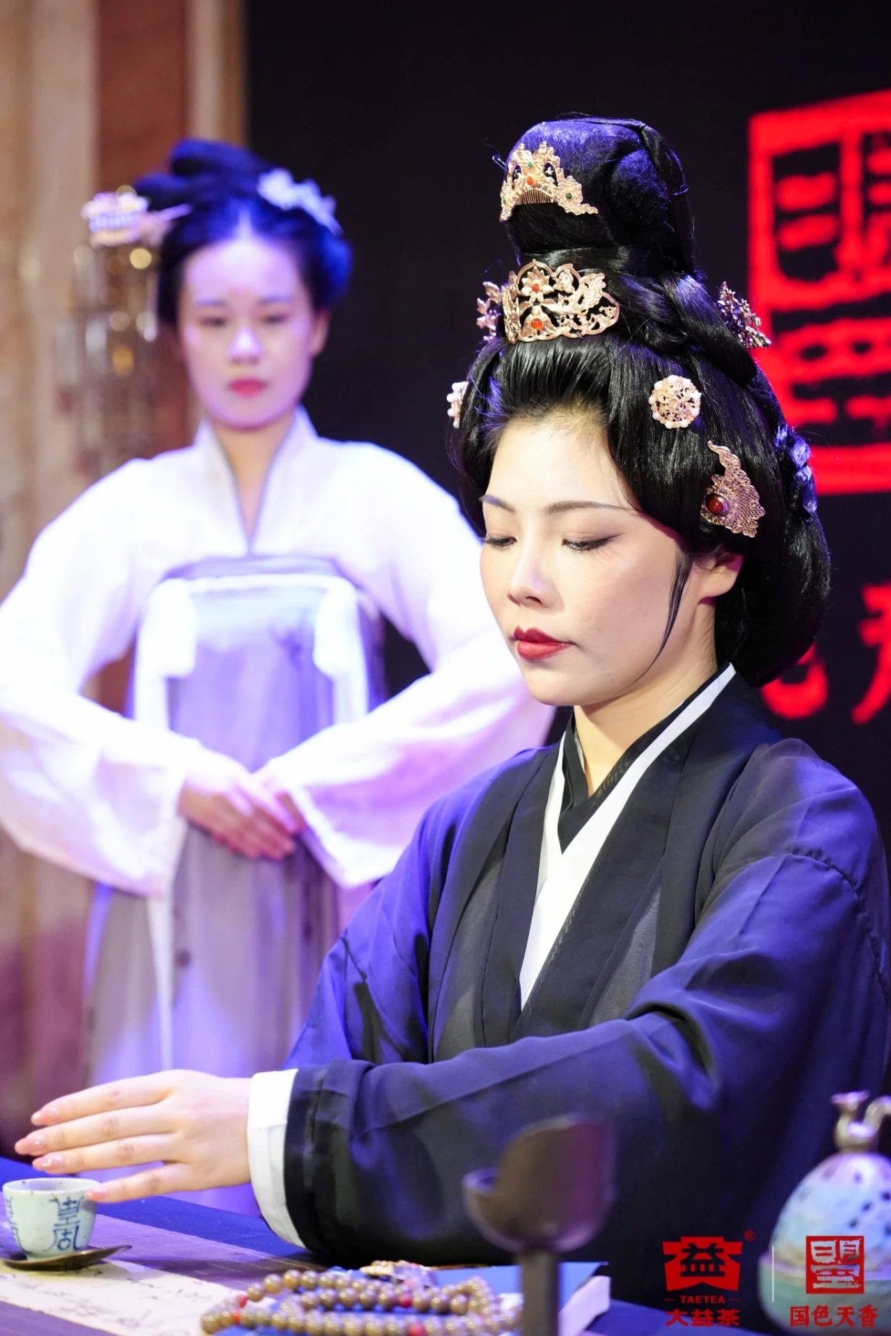 国色天香上市槽点太多,又刻意又用力过猛,无力吐槽!但有大机会?(首发公众号:芳村炮哥,文末有福利)配图1