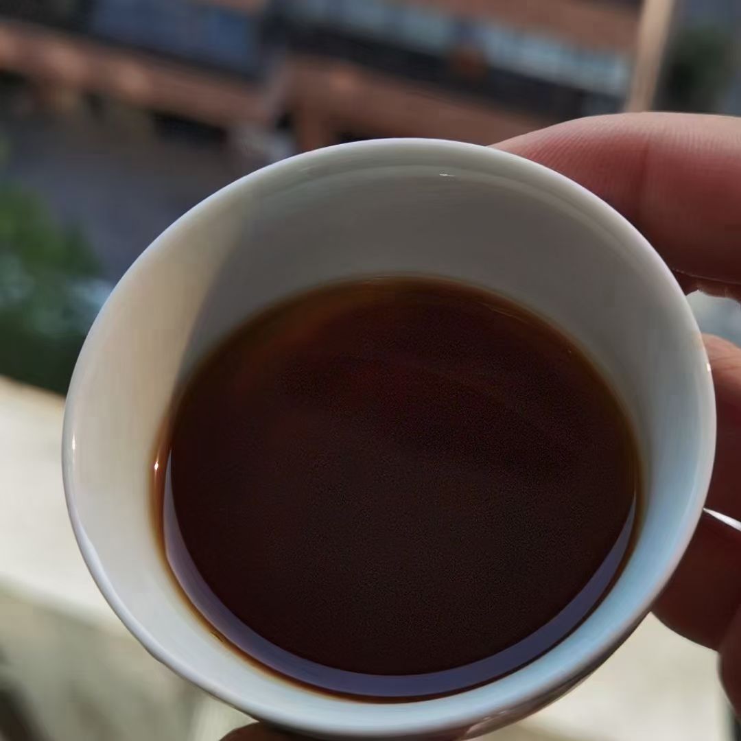 2000年班章野生茶熟茶配图4