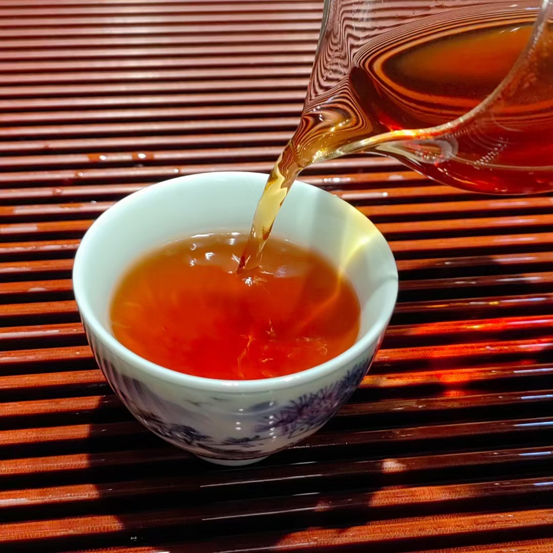 2003孙义顺六安茶配图4