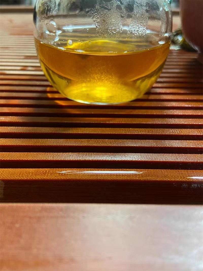 2008年 大益 7542 801批 普洱生茶茶品图