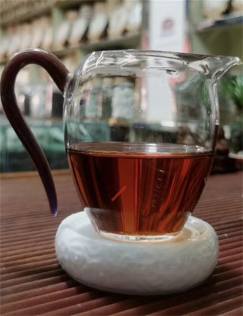 2008年 大益 7542 801批 普洱生茶茶品图