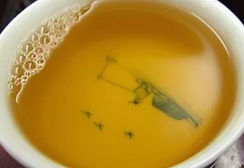 2008年 大益 7542 801批 普洱生茶茶品图
