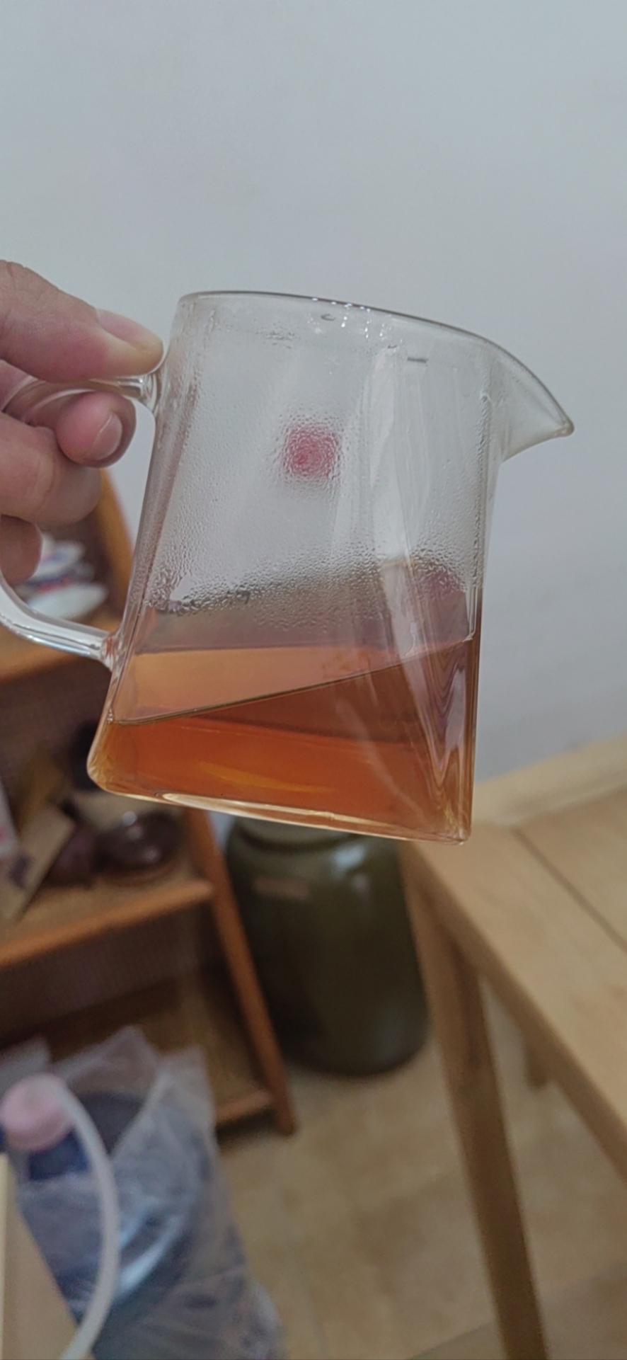 2008年 大益 7542 801批 普洱生茶茶品图