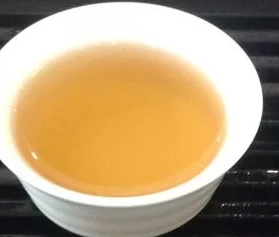 2008年 大益 7542 801批 普洱生茶茶品图