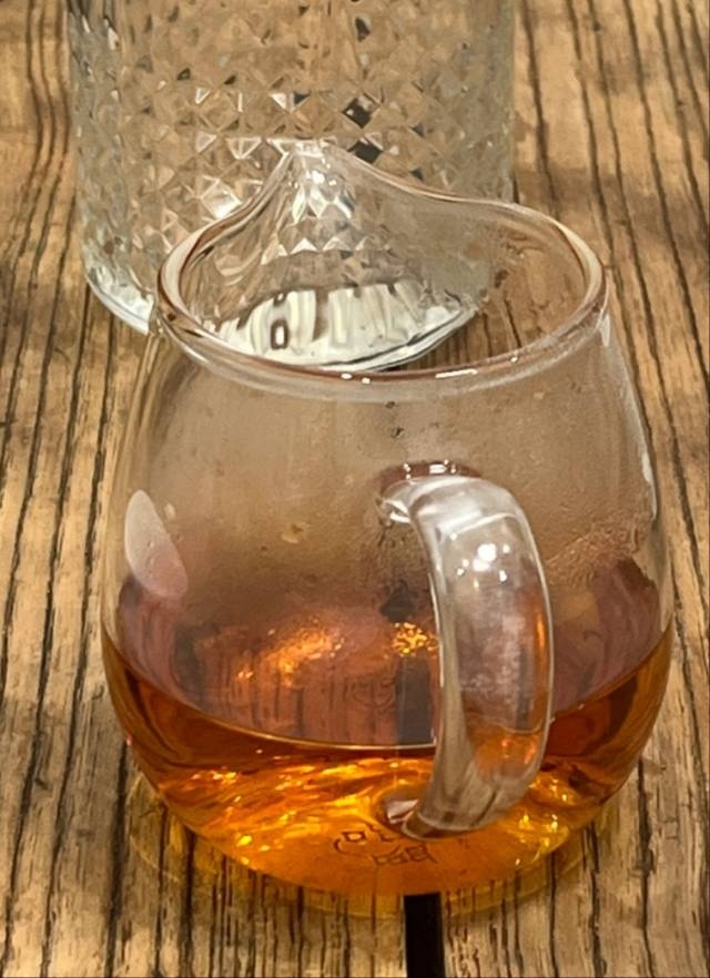 2008年 大益 7542 801批 普洱生茶茶品图