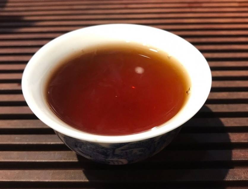 2008年 大益 7542 801批 普洱生茶茶品图