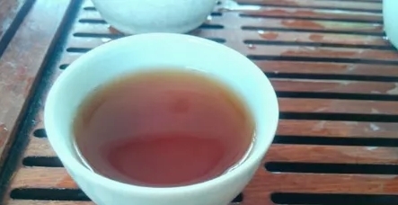 2008年 大益 7542 801批 普洱生茶茶品图