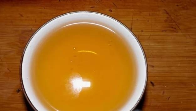 2008年 大益 7542 801批 普洱生茶茶品图