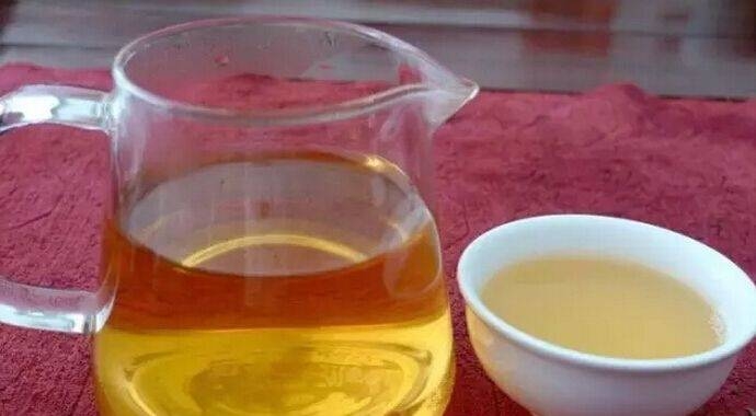 2008年 大益 7542 801批 普洱生茶茶品图