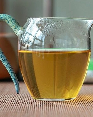 2008年 大益 7542 801批 普洱生茶茶品图