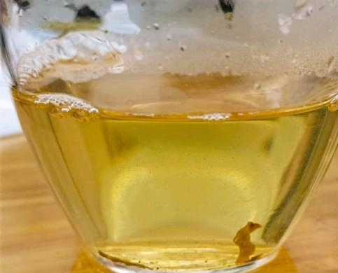 2008年 大益 7542 801批 普洱生茶茶品图