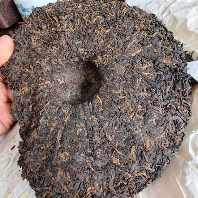 2000年何仕华景迈古树熟茶配图4