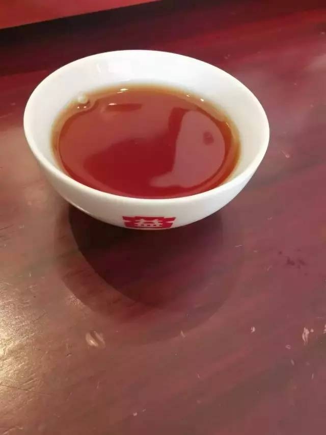2008年 大益 7542 801批 普洱生茶茶品图