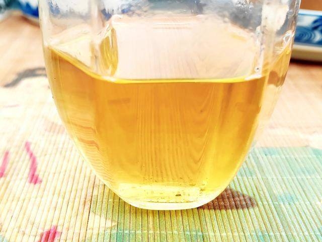 2008年 大益 7542 801批 普洱生茶茶品图
