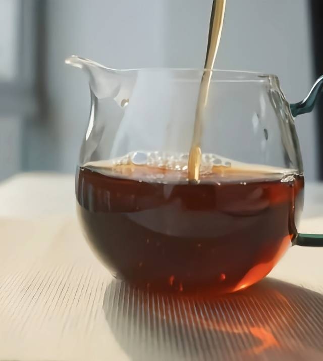 2008年 大益 7542 801批 普洱生茶茶品图