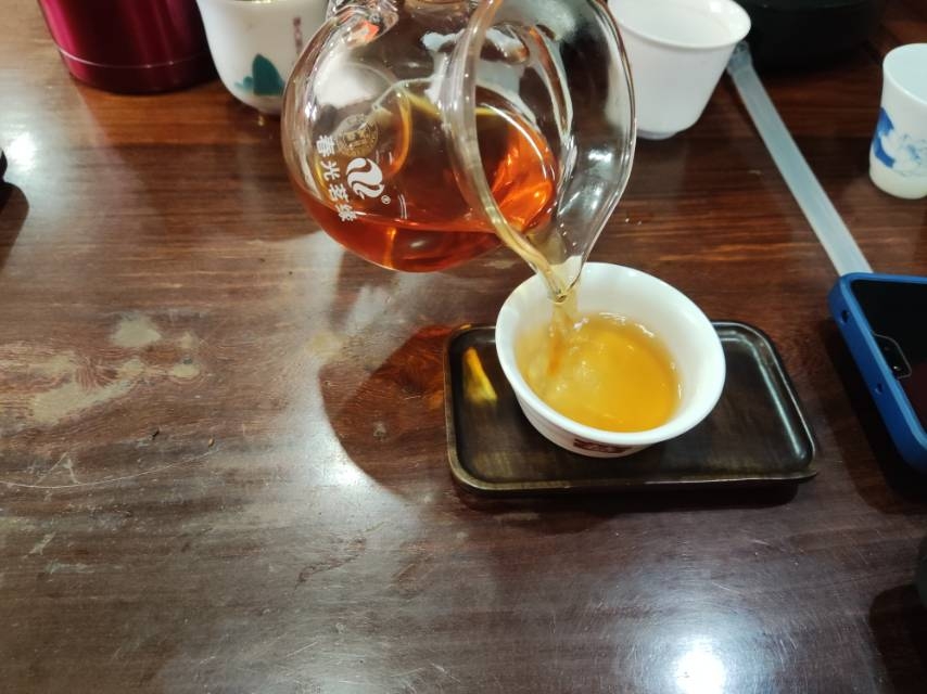 2008年 大益 7542 801批 普洱生茶茶品图