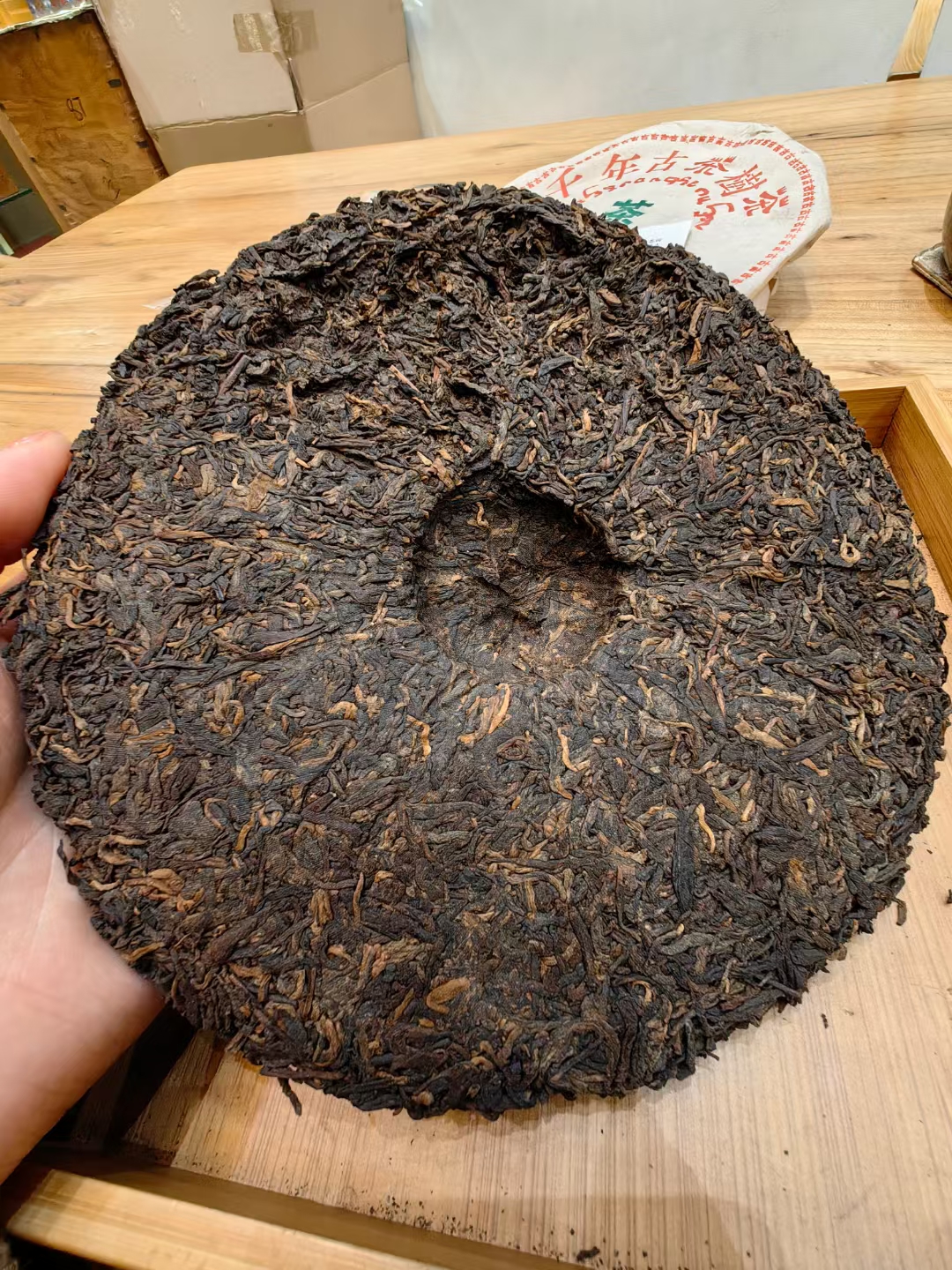 2000年何仕华景迈古树熟茶配图3