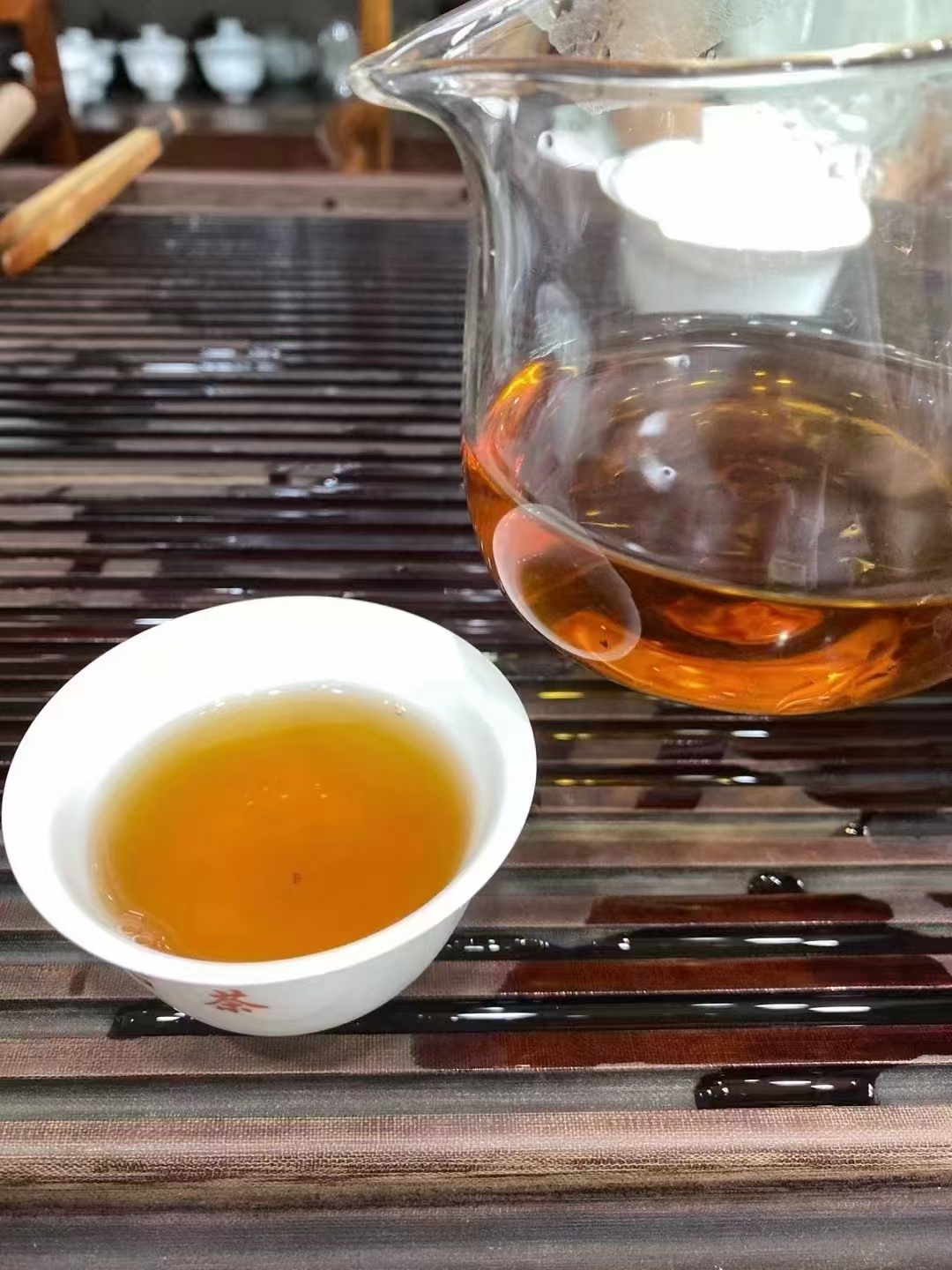 98悦泰老白茶木盒装配图5