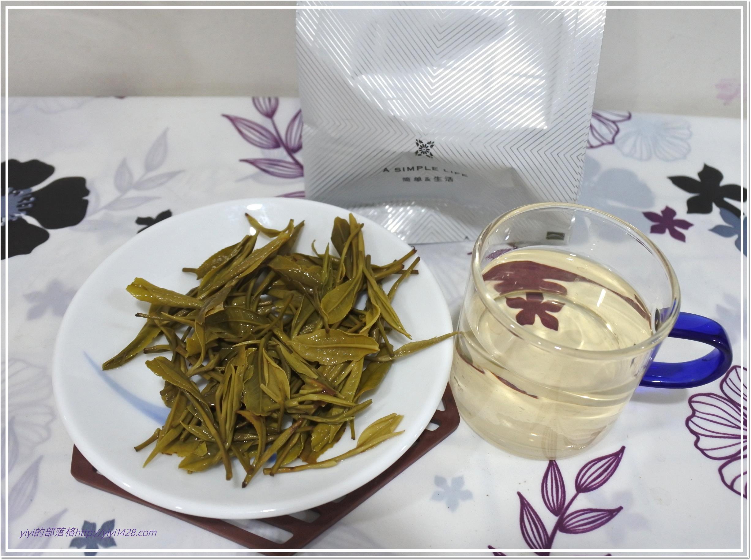 黄山毛峰干茶与茶汤